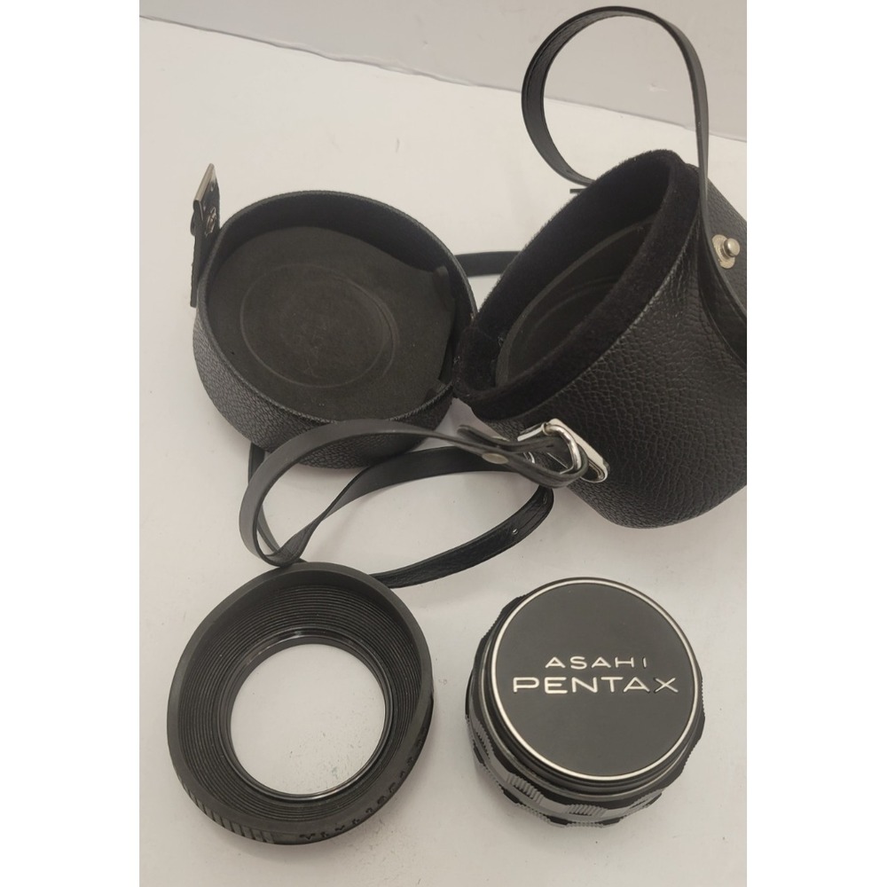 Asahi Pentax Super-Takumar 50mm f1.4 M42 Lens  Case Nice